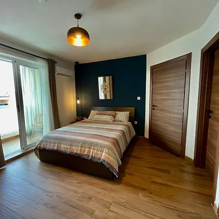 Airport Oasis: Private En-Suite with Self Check-In Mqabba Exterior photo